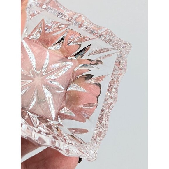 Antique 2" Square Cut Crystal Salt Cellars Set of 4 Cut Glass Spice Dishes Dips - Picture 7 of 8